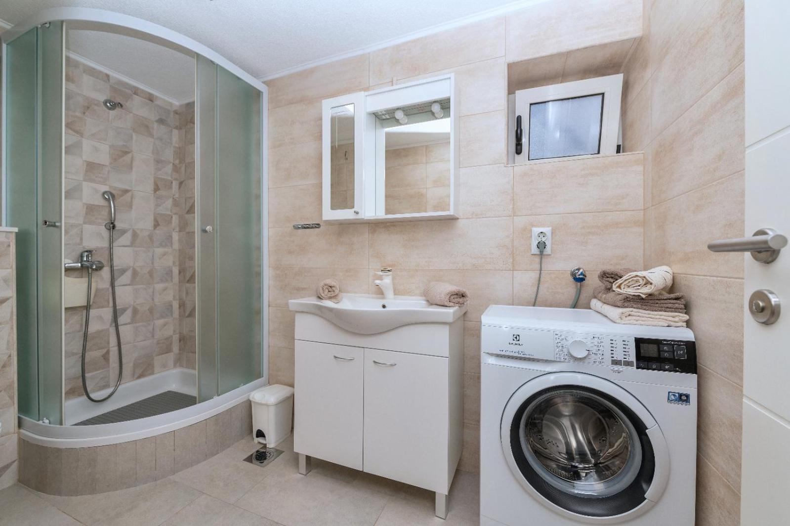 Apartman Pinto Apartman Makarska Kültér fotó